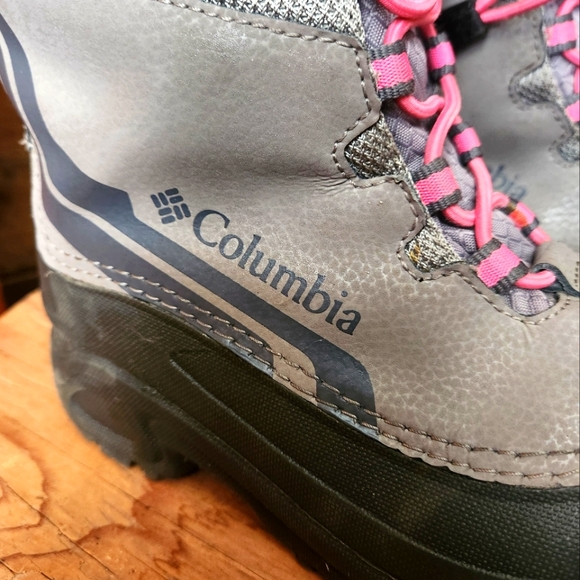 COLUMBIA 200GMS SNOW BOOTS-WATERPROOF PINK/GREY-SIZE 4- SEE DESCRIPTION - Picture 6 of 9